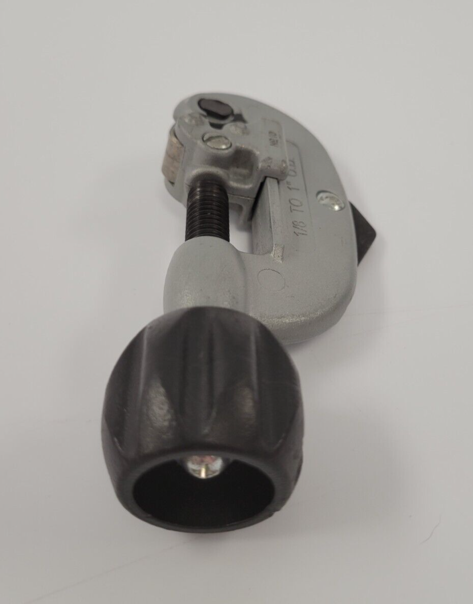 (69680-2) Ridgid Conduit Cutter