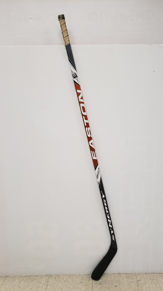 (61133-1) Easton Synergy Hockey Stick - Right Hand
