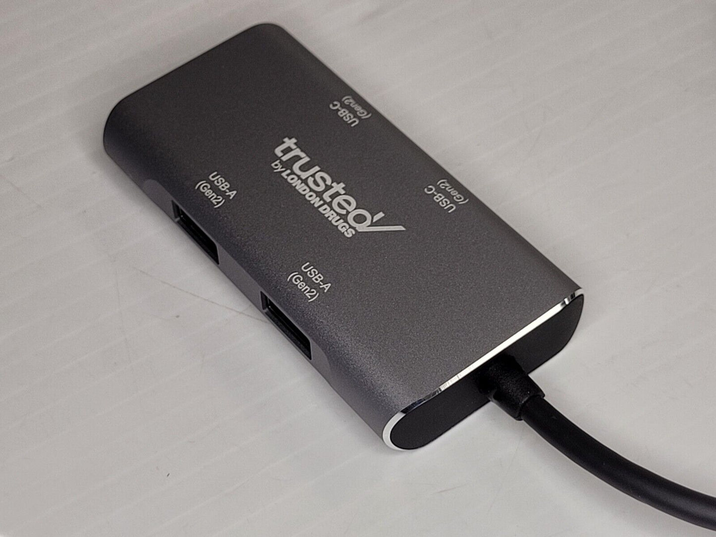 (N72300-2) Trusted 4-Port Hub USB 3.1 Gen 2