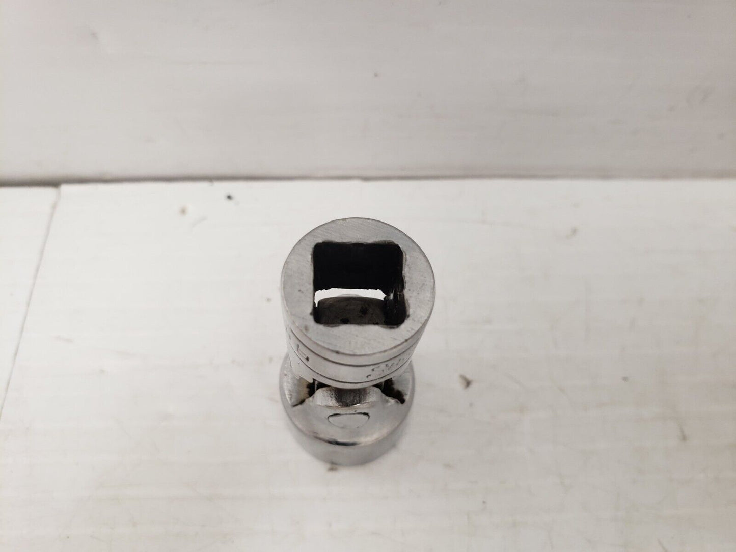 (I-36071) Snap On FS-20A 5/8 Drive Standard Swival Socket