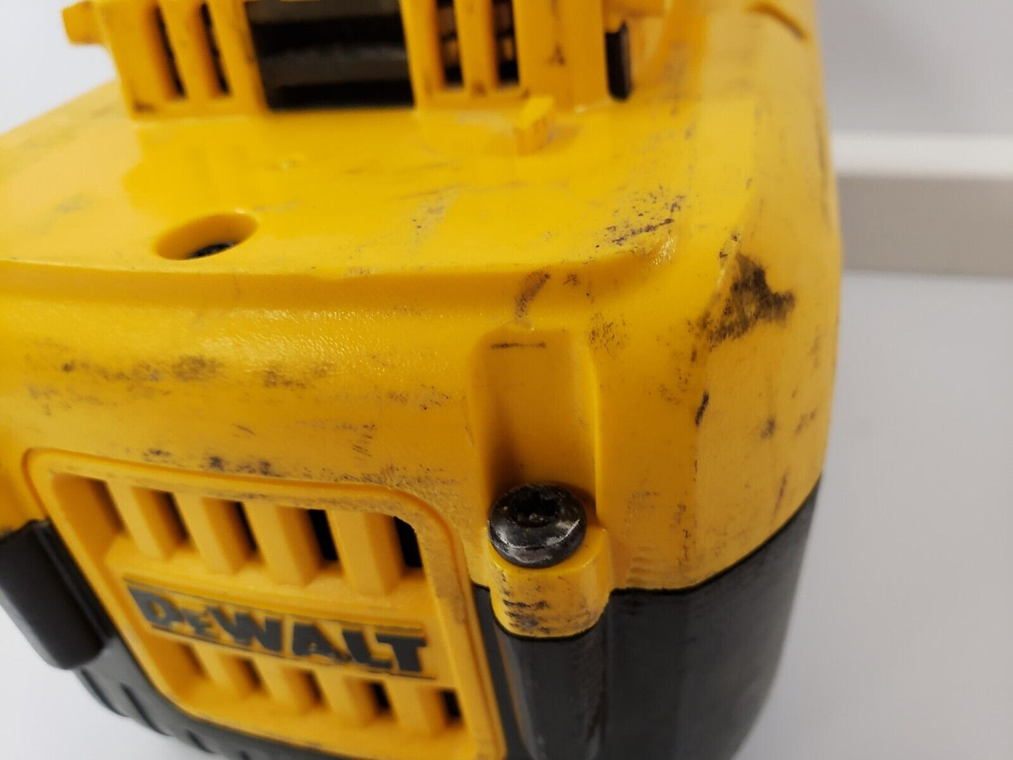 (I-36290) Dewalt DCB407 Battery