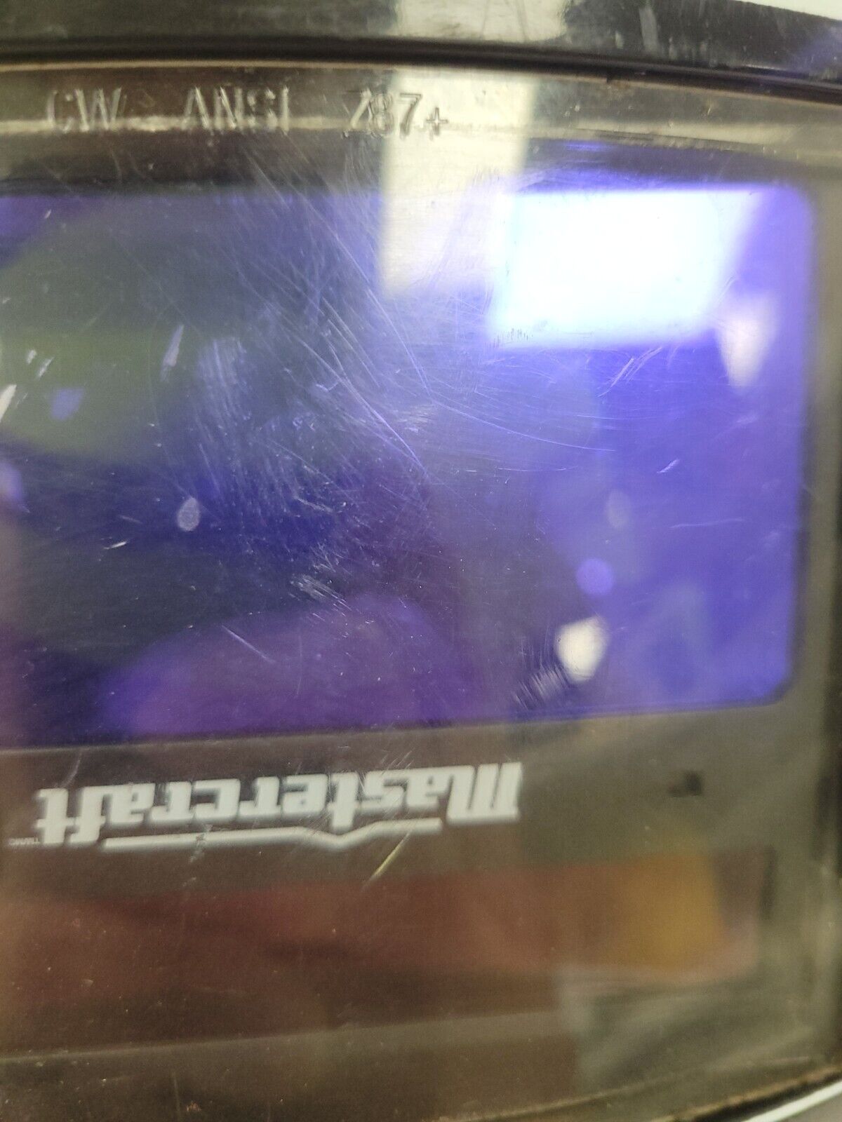 (62249-1) Mastercraft 058-9209-8 Welding Helmet