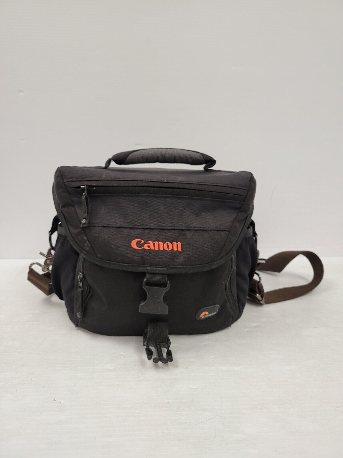 (54521-1) Canon 5D Mark iv DSLR Camera