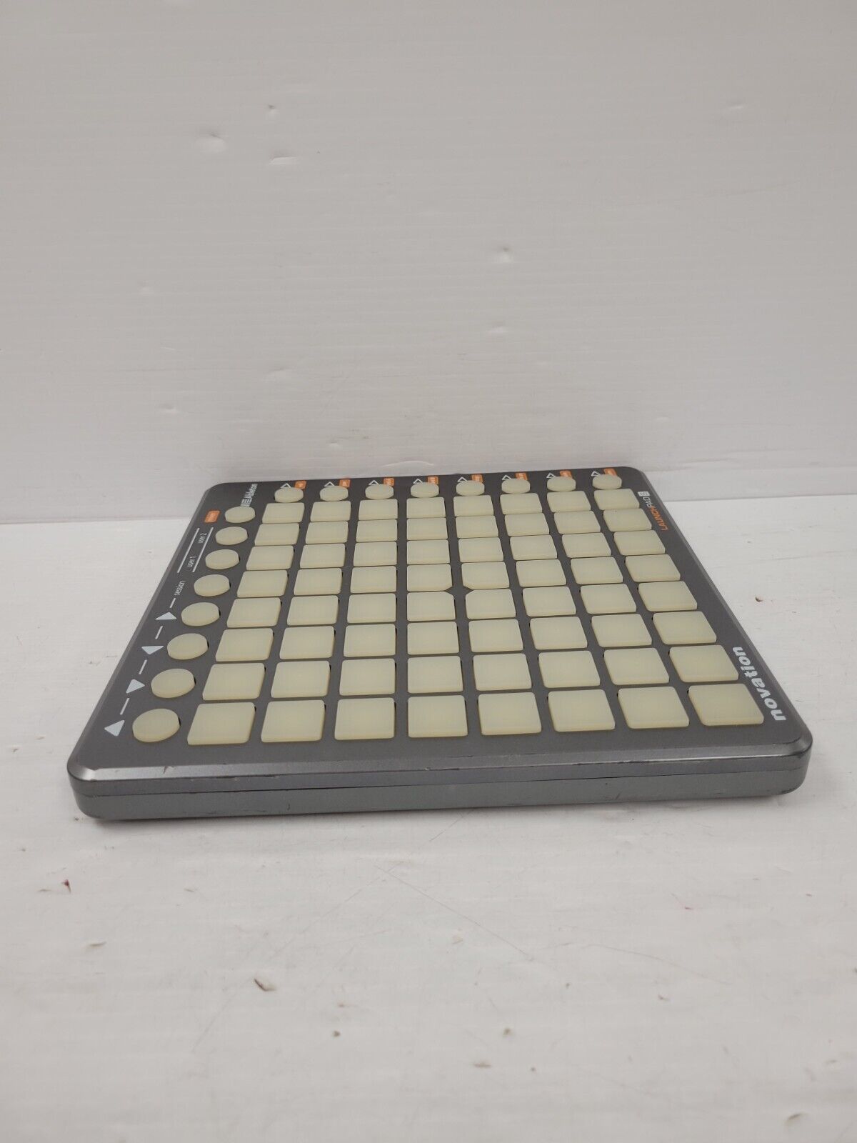 (60384-2) Novation Launch Pad S Midi Controller