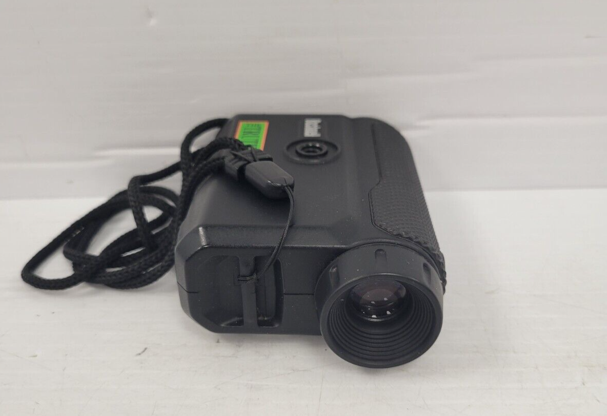 (56723-1) Bushnell 202342 Range Finder