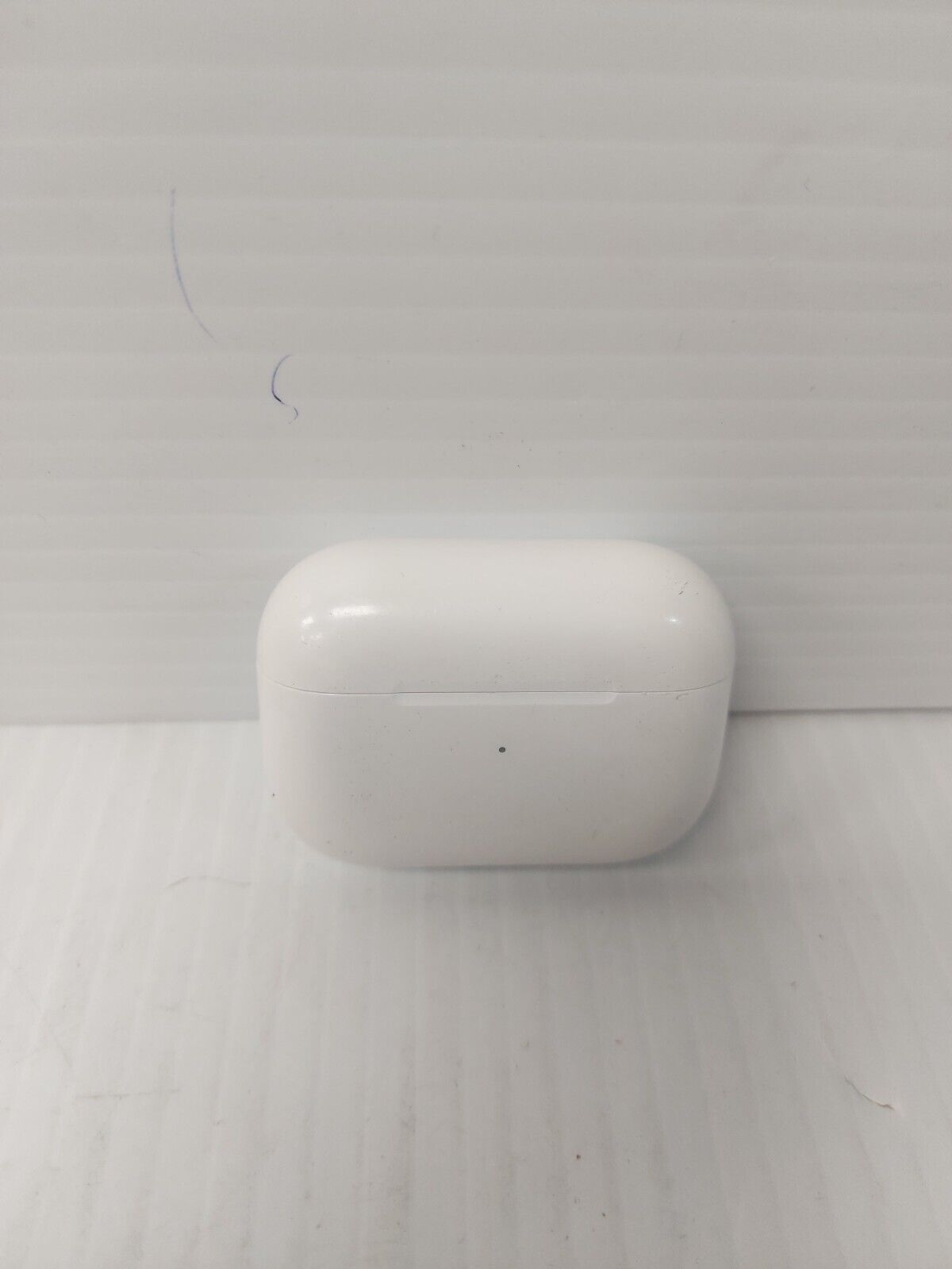 (N86603-3) Apple A2190 Gen 2 Pro Airpods