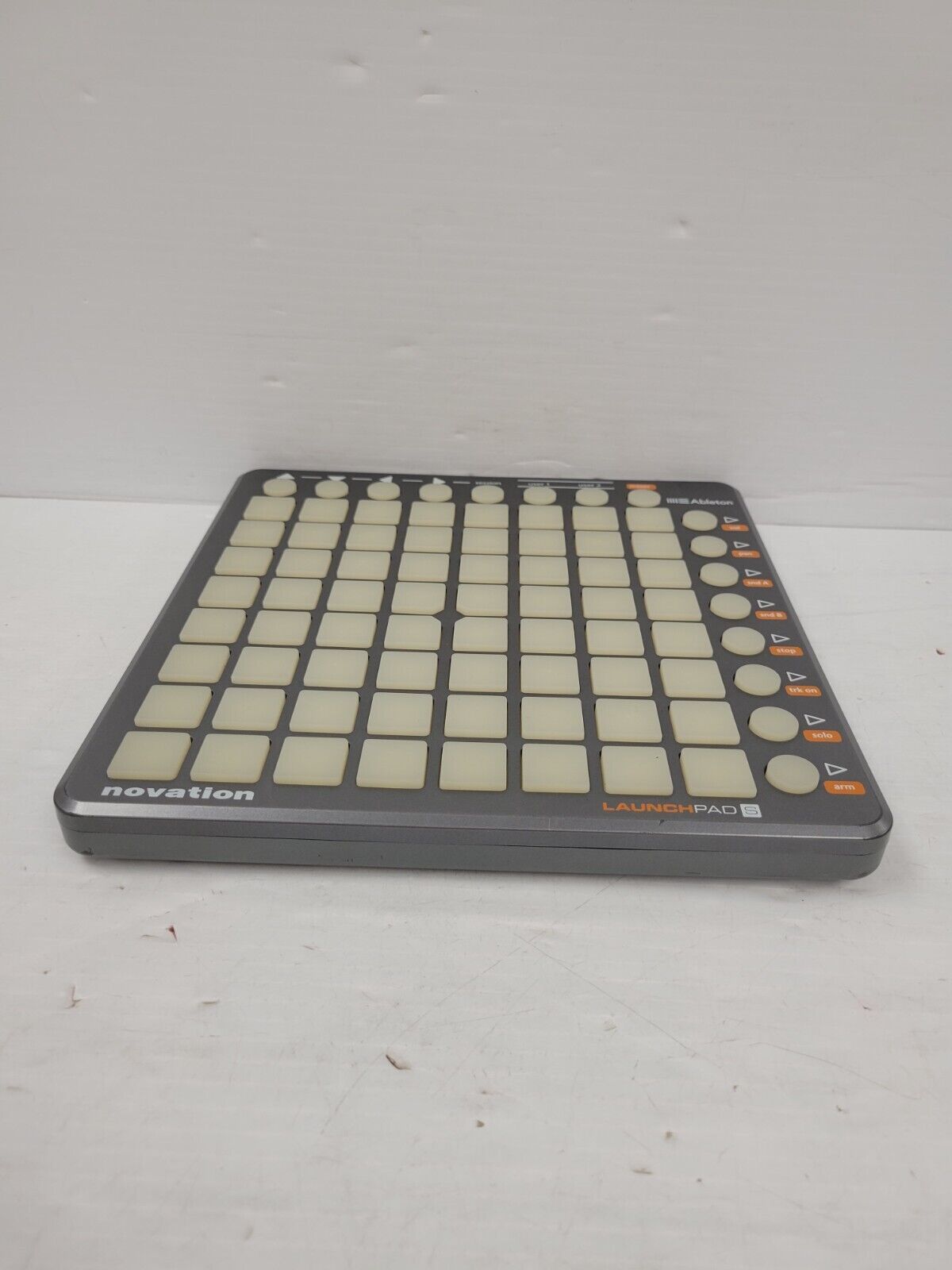 (60384-2) Novation Launch Pad S Midi Controller