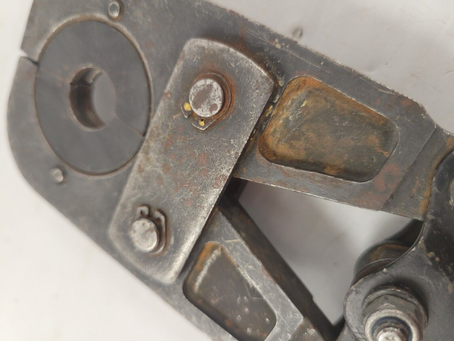 (65926-1) CB Supplies Crimper