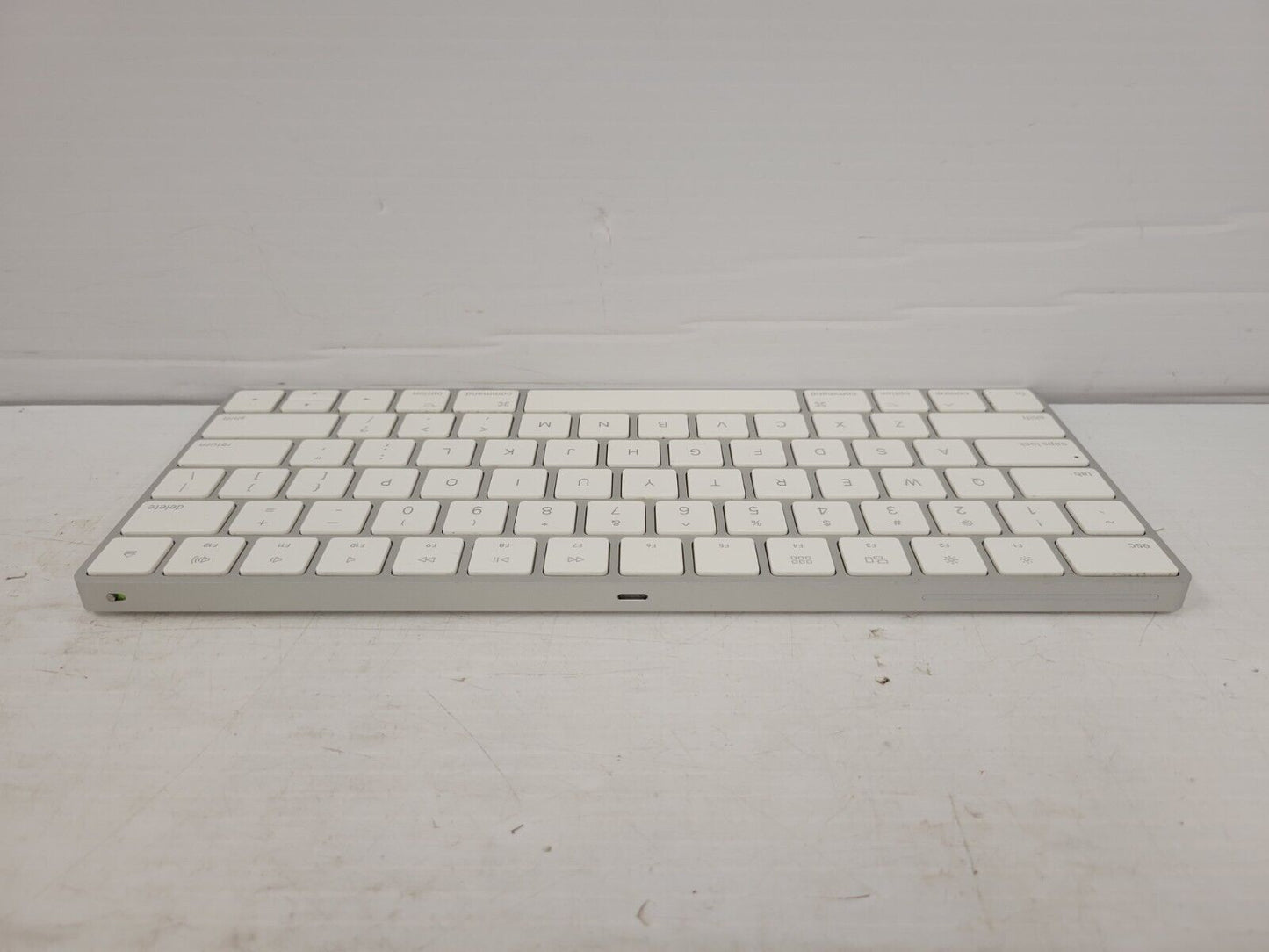 (64121-1) Apple A1644 Keyboard