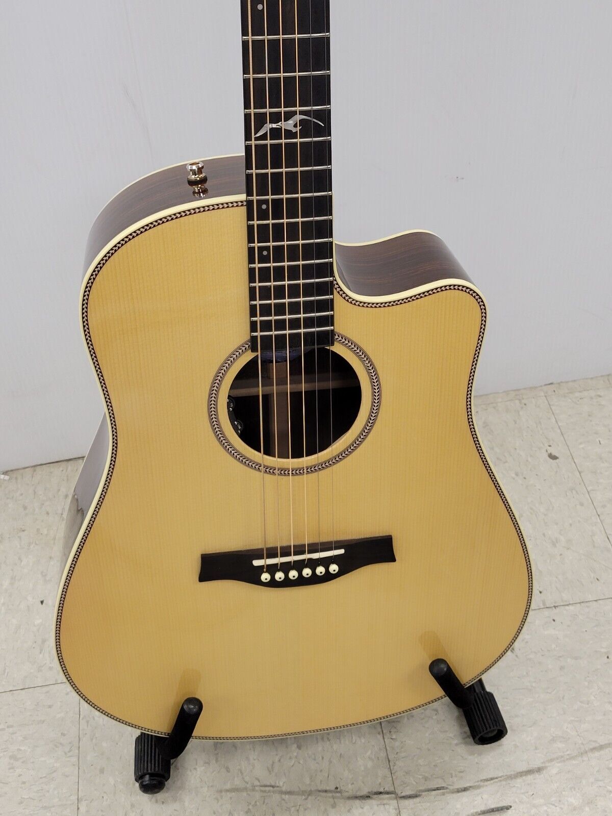 (59014-1) Seagull Artist Studio CMDEL Guitar