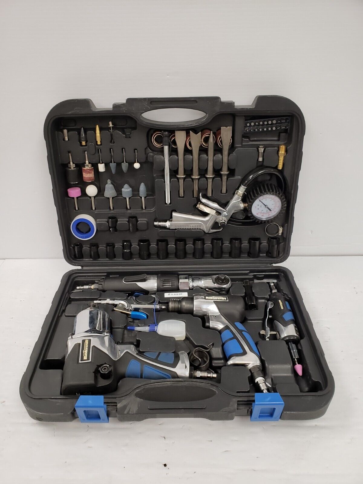(64574-1) Mastercraft 059-9332-0 Air Tool Combo Kit
