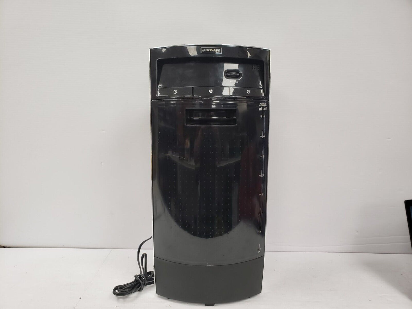 (28827-1) Bionaire BCM7932P Humidifier