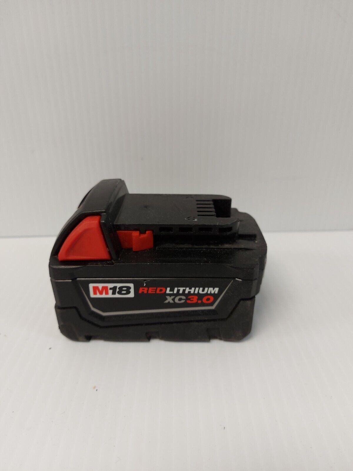 (N82333-6) Milwaukee 2656-20 1/4" Hex Impact Drill