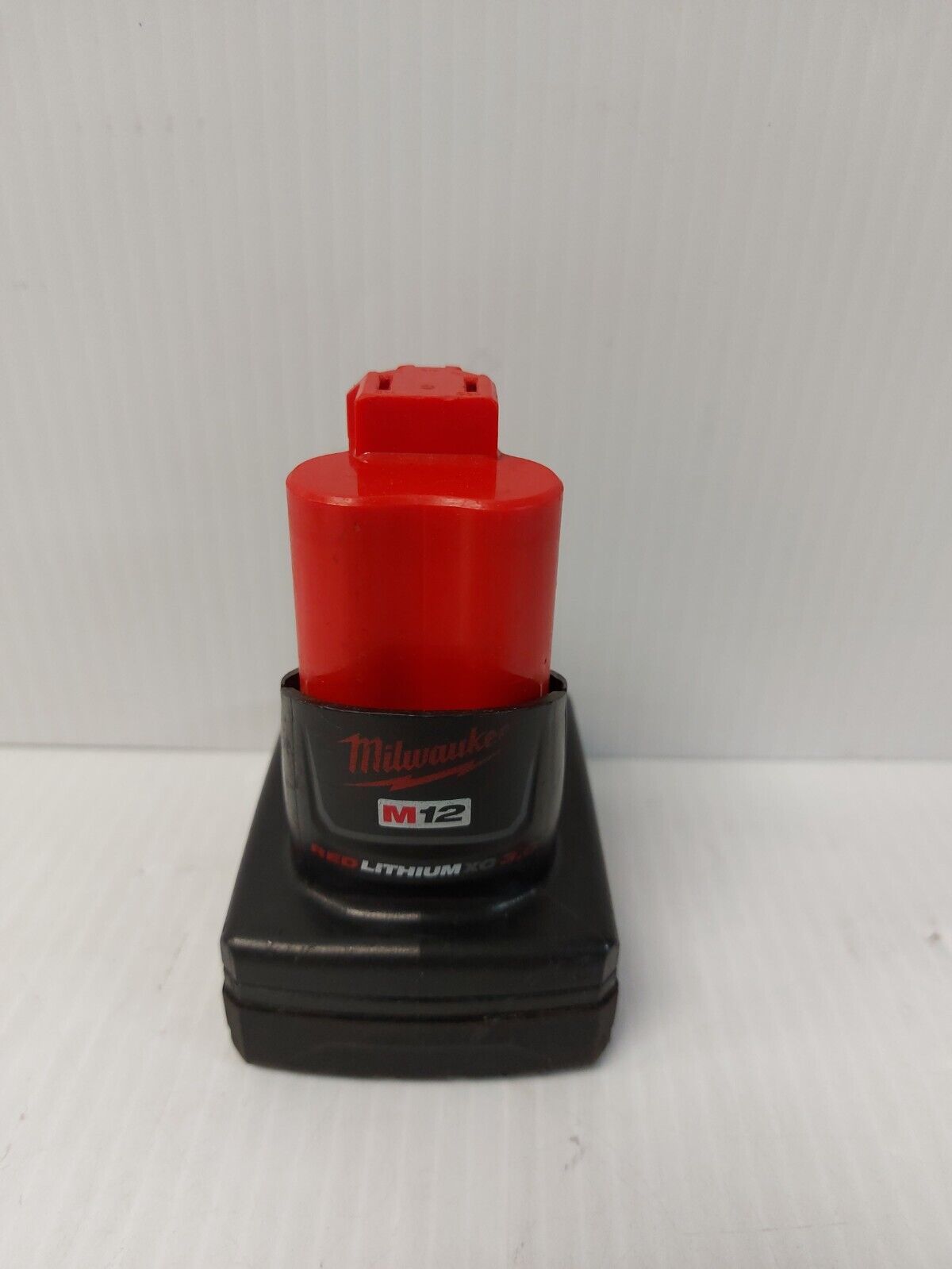 (N83536-13) Milwaukee 2526-20 Multi Tool