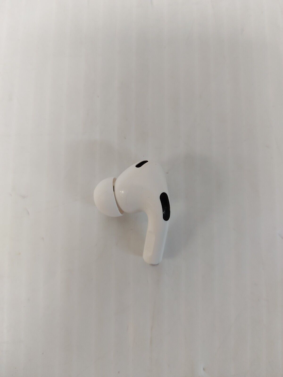 (N84127-1) Apple A3047 Airpods