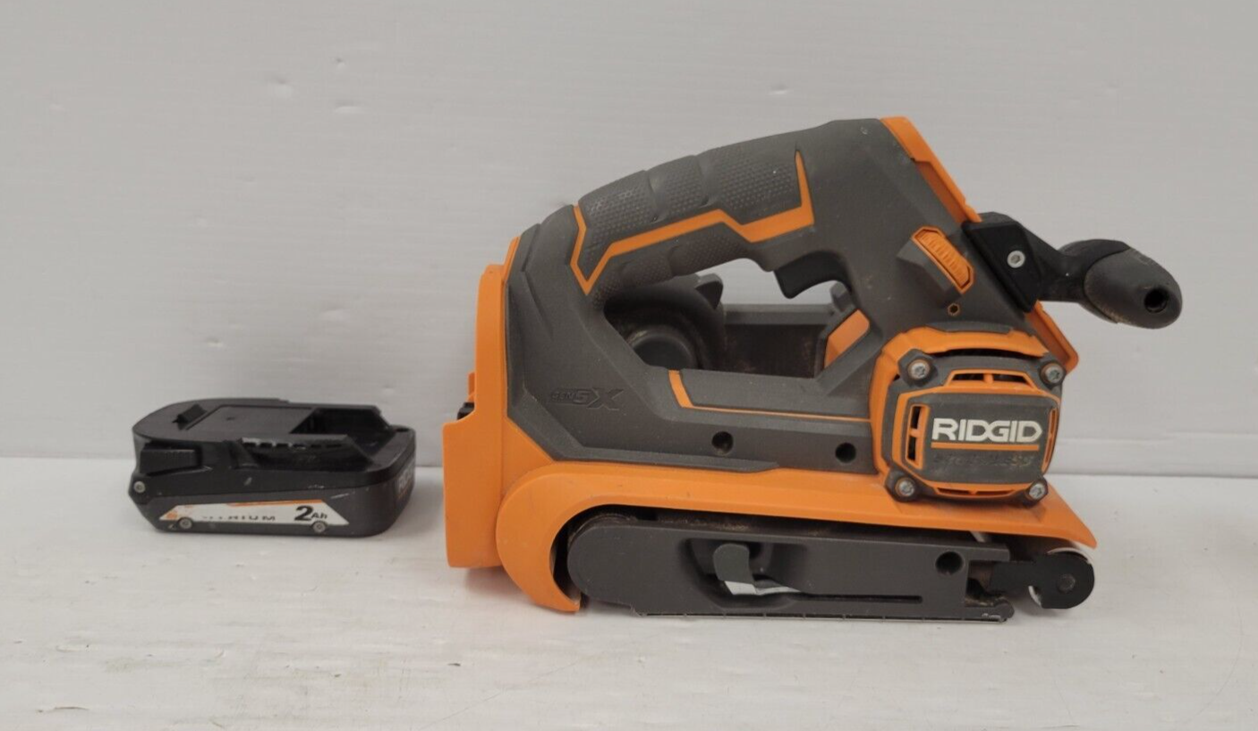 (60969-1) Ridgid R86065 Belt Sander