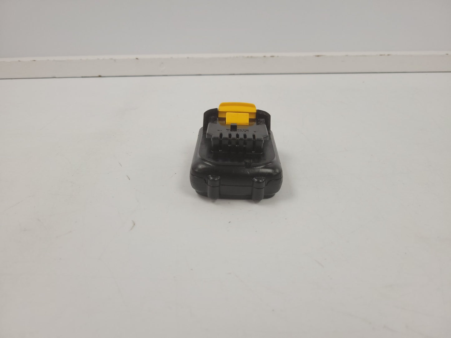 46900977
