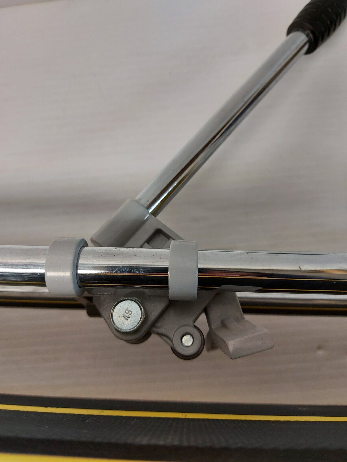 (N81777-2) Coupe-carreaux QEP