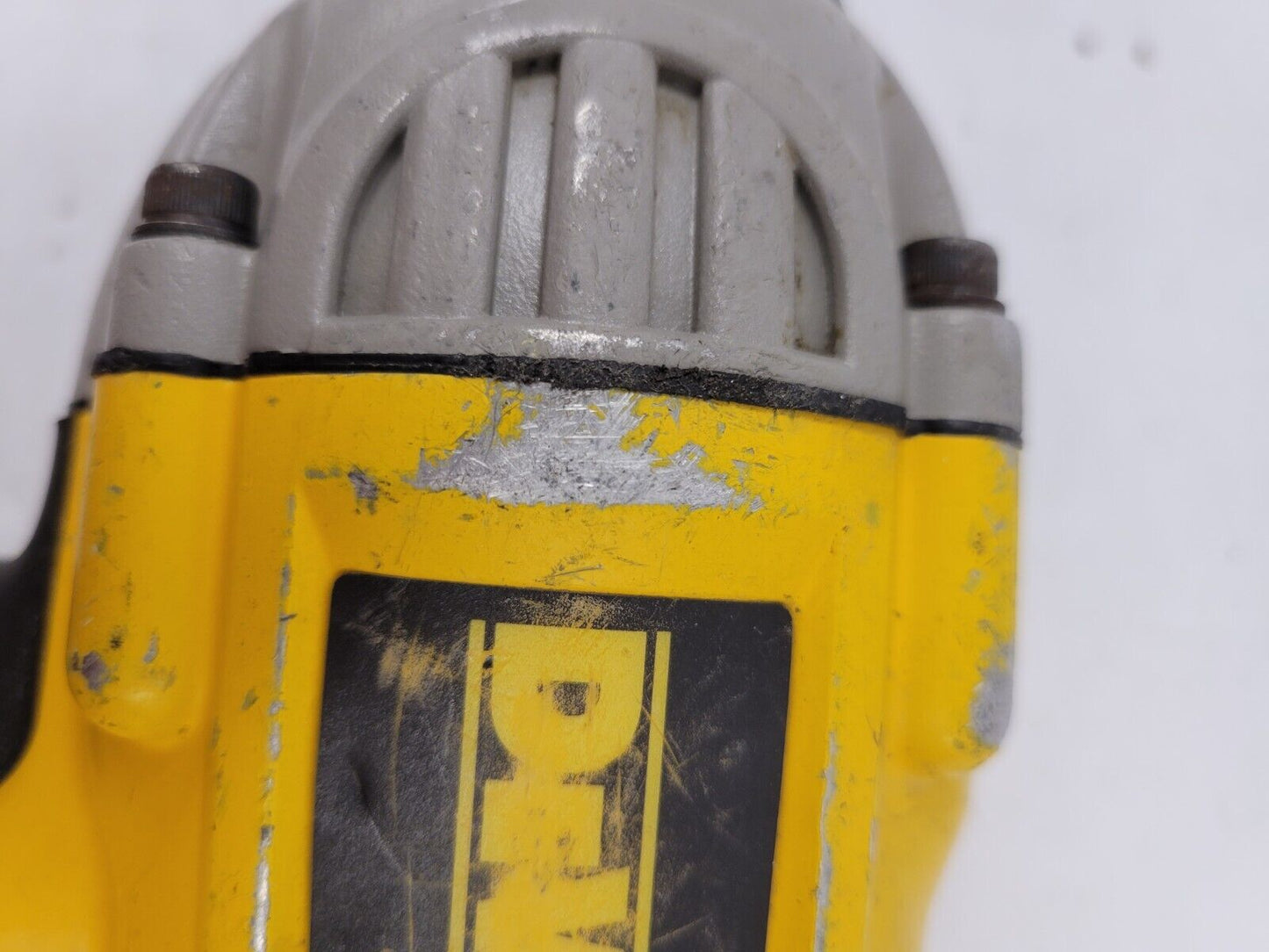 (61330-3) Dewalt D51253K Finish Nailer