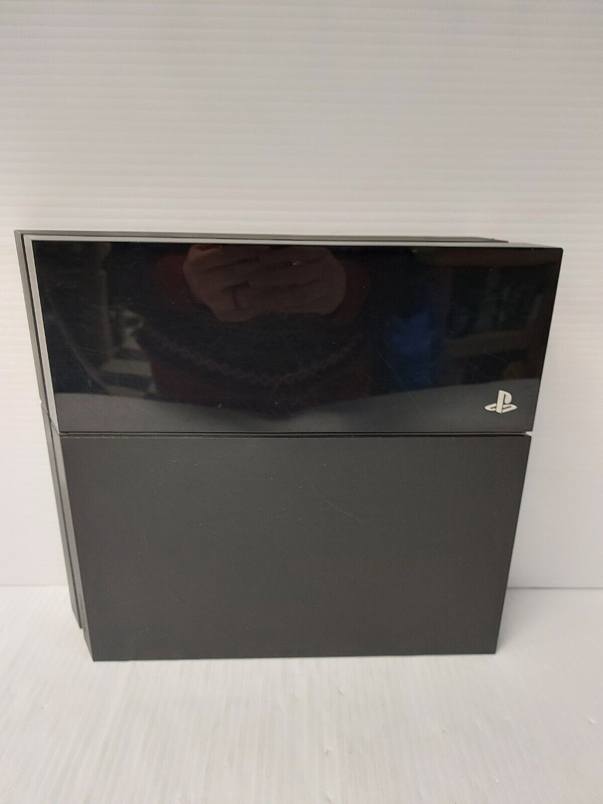 (N86462-1) Sony CUH-1115A PlayStation 4 500GB