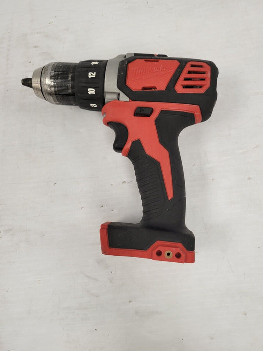 (56661-4) Milwaukee 2620-20 Impact Drill