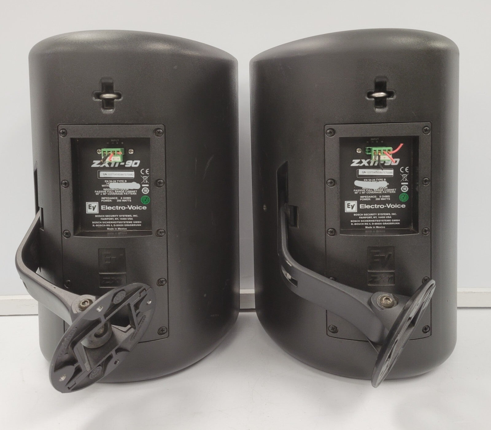 75047-14) EV ZX1i-90 Pair of PA Speakers – Product Deliveries