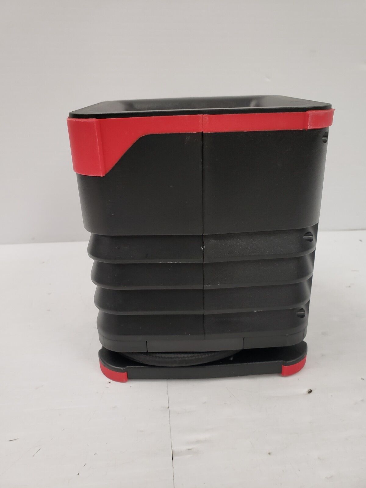 (65021-1) Motomaster 009-5204-8 Tire Inflator
