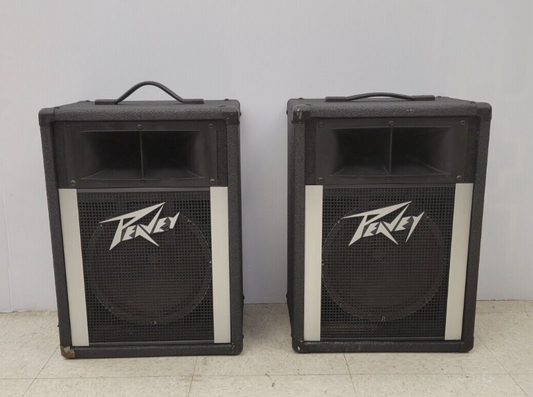 (I-35208) Peavey 110H Moniter Speakers