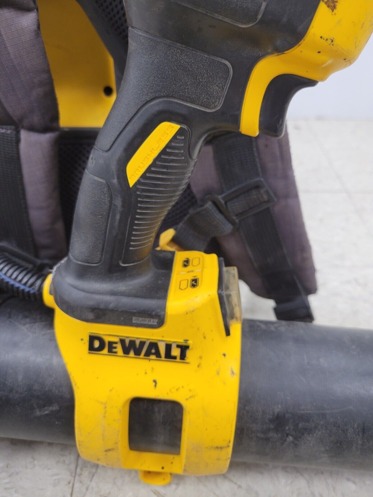 (69647-2) Dewalt DCB1590 Back Pack Blower