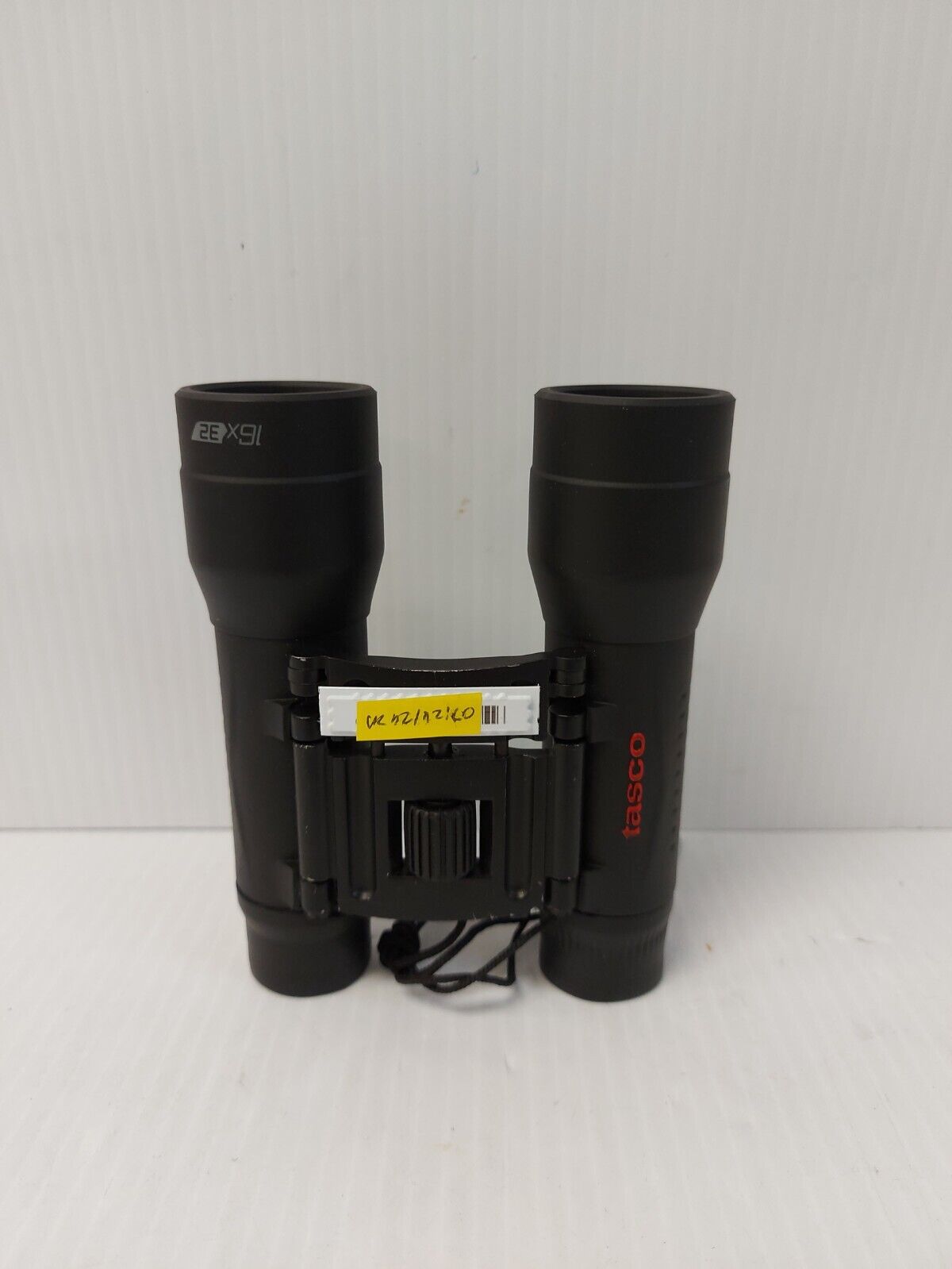 (N84117-2) Tasco ES16x32 Binoculars