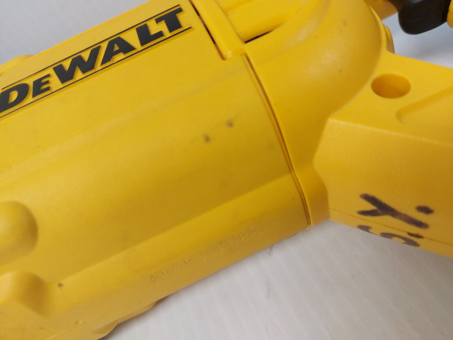 (N83393-2) Dewalt DWE305 Reciprocating Saw