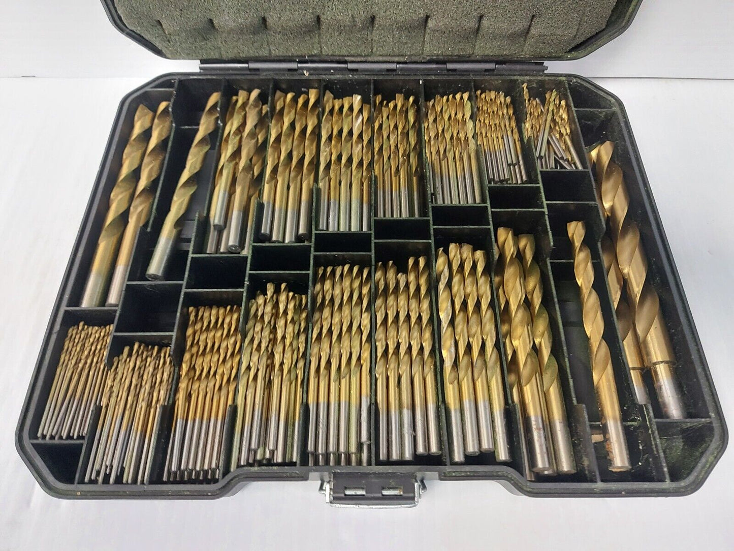 (N86406-7) Mastercraft 054-0779-0 Drill Bit Set