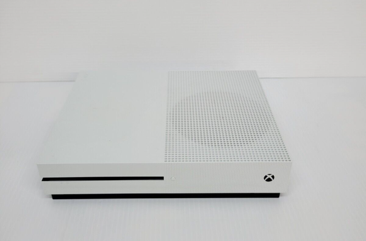 (suslup149) Microsoft Xbox One S 1TB Console - White