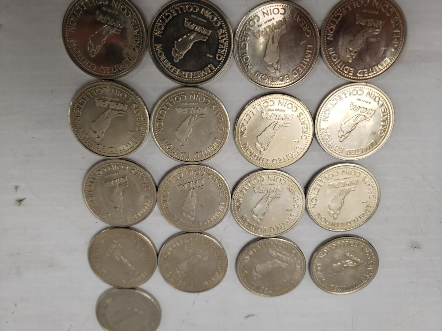 (I-36018) NHLPA Diet Pepsi Limited Edition Hockey Greats Coin Collection