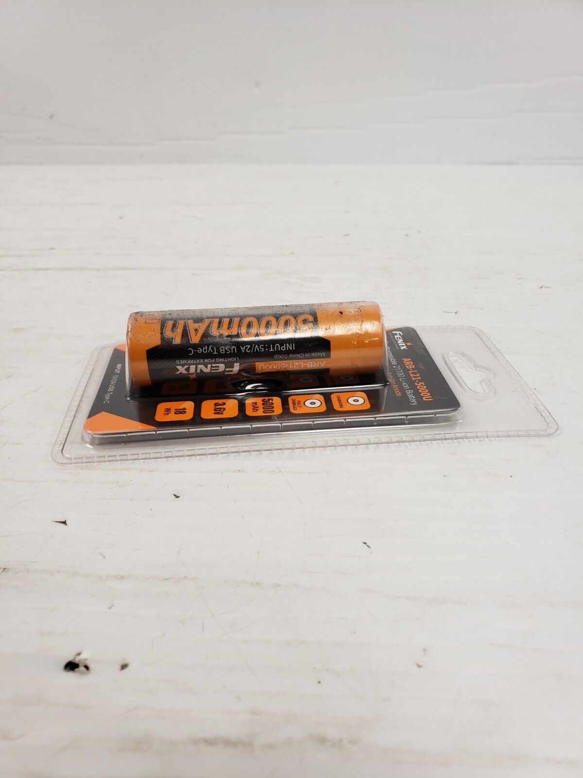 (68303-2) Fenix ARB-L2105000U USB Rechargeable Battery