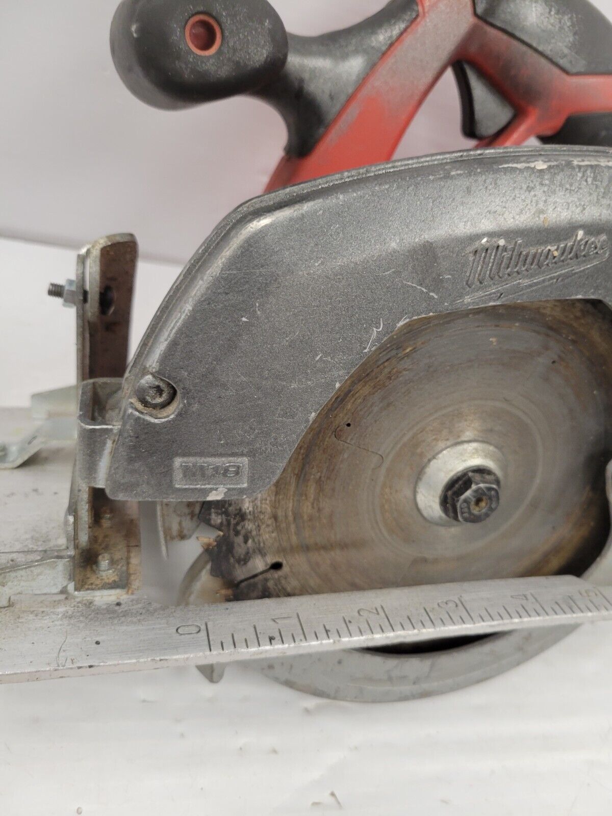 (66597-1) Milwaukee 2630-20 Circular Saw