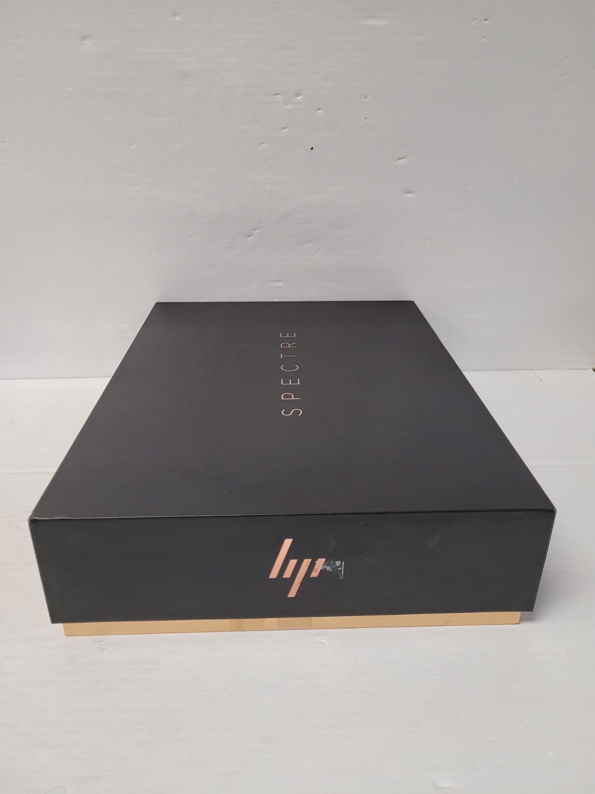 (N12114-1) HP 13-AW0010CA Laptop in Box