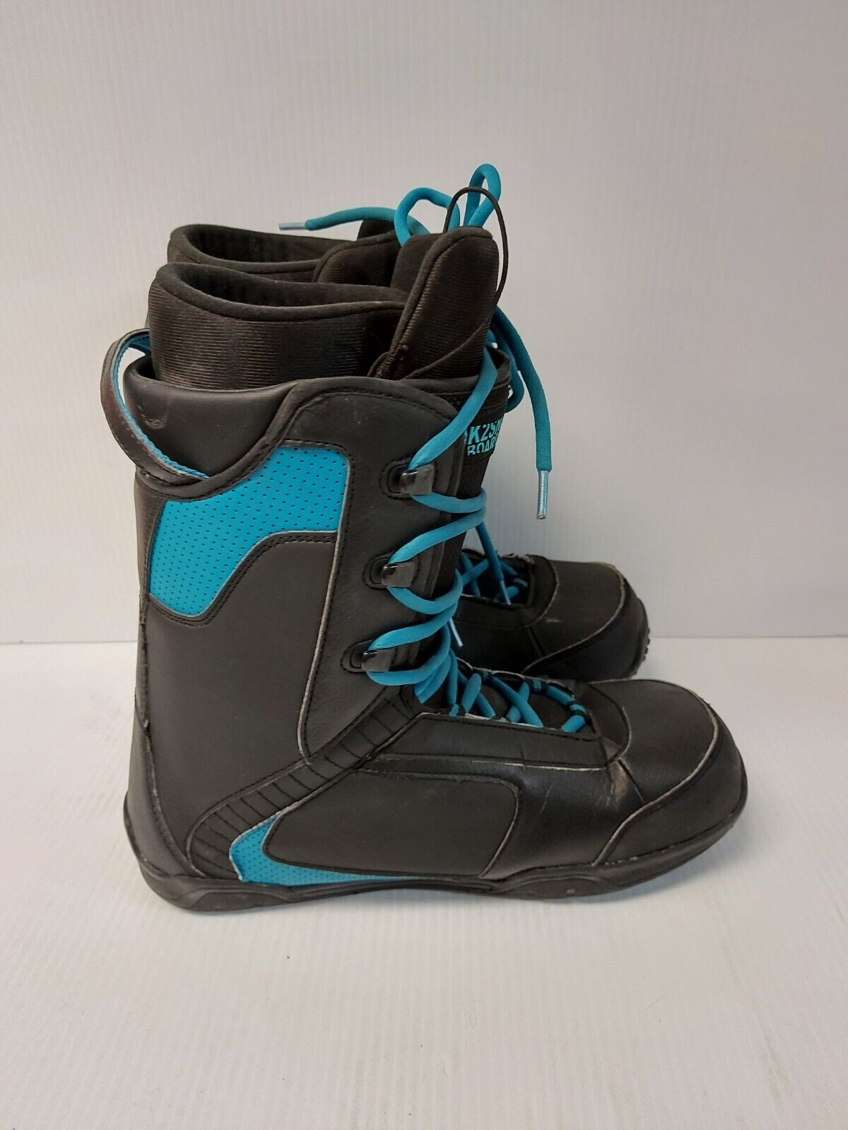 (N82184-2) K2 Snowboarding Data Boots