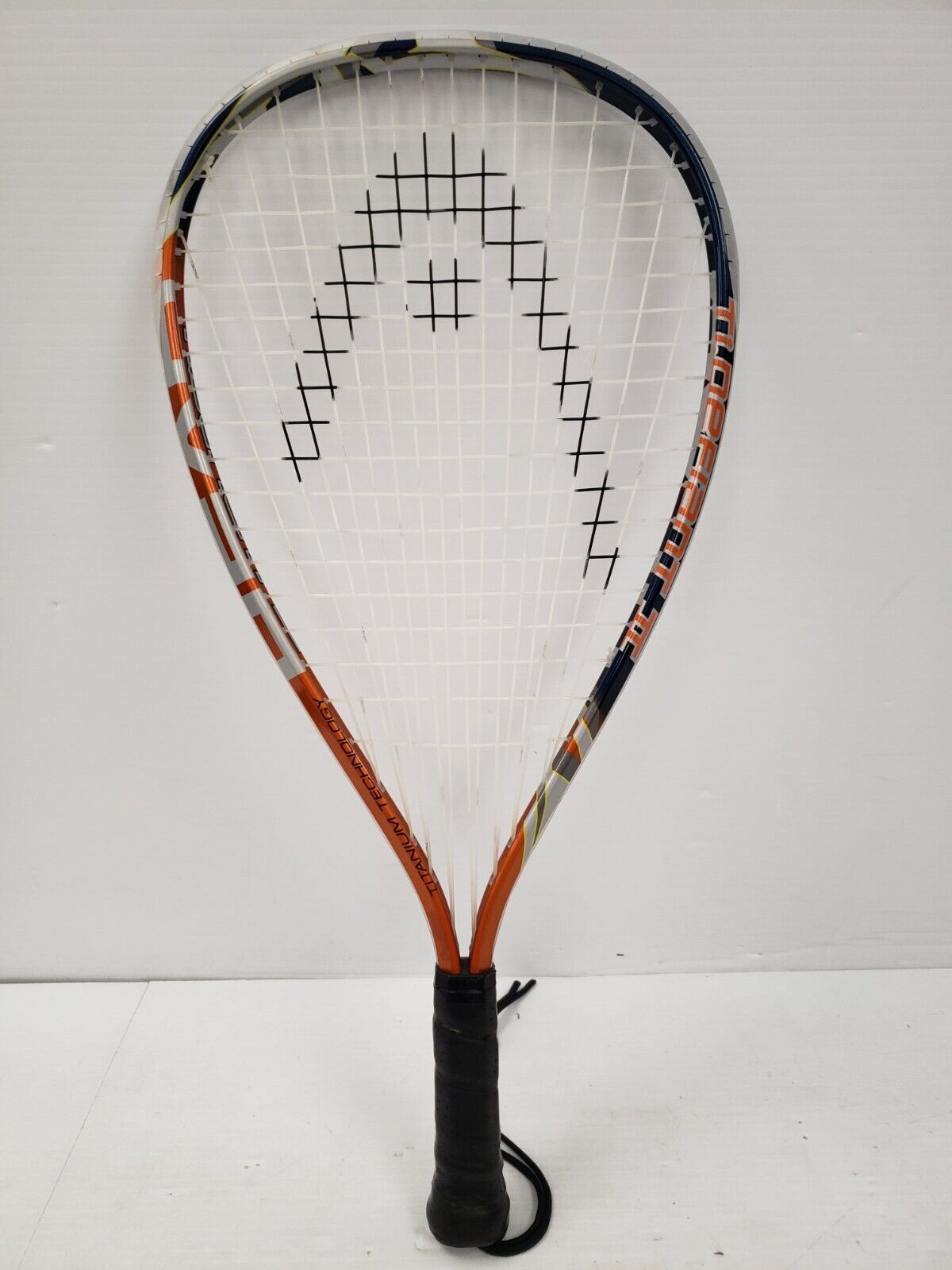 (I-9479) Raquette de squash Head Ti.Defiant 2