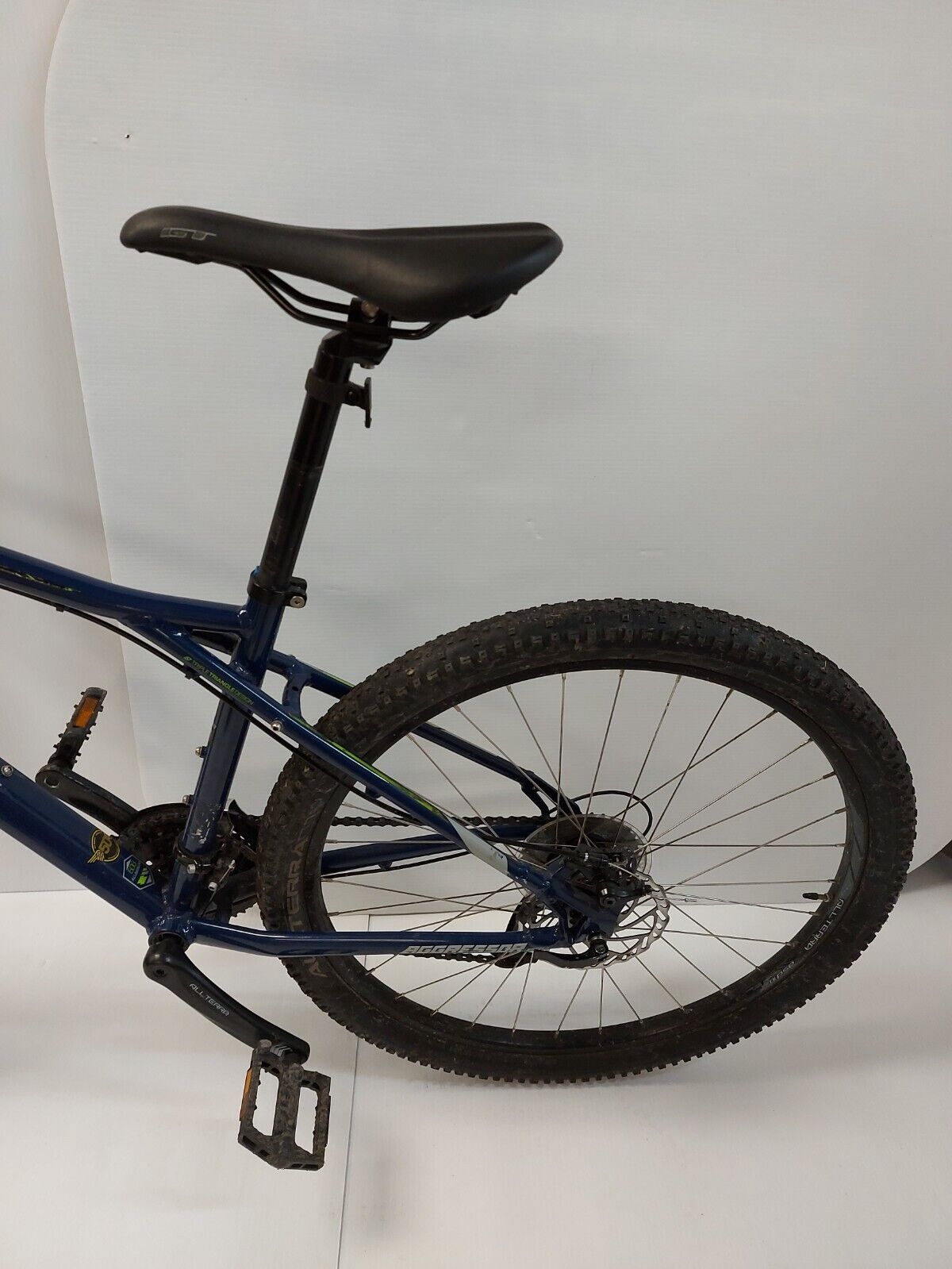 (NI-21756) GT AGGRESIVE PRO Mountain Bike