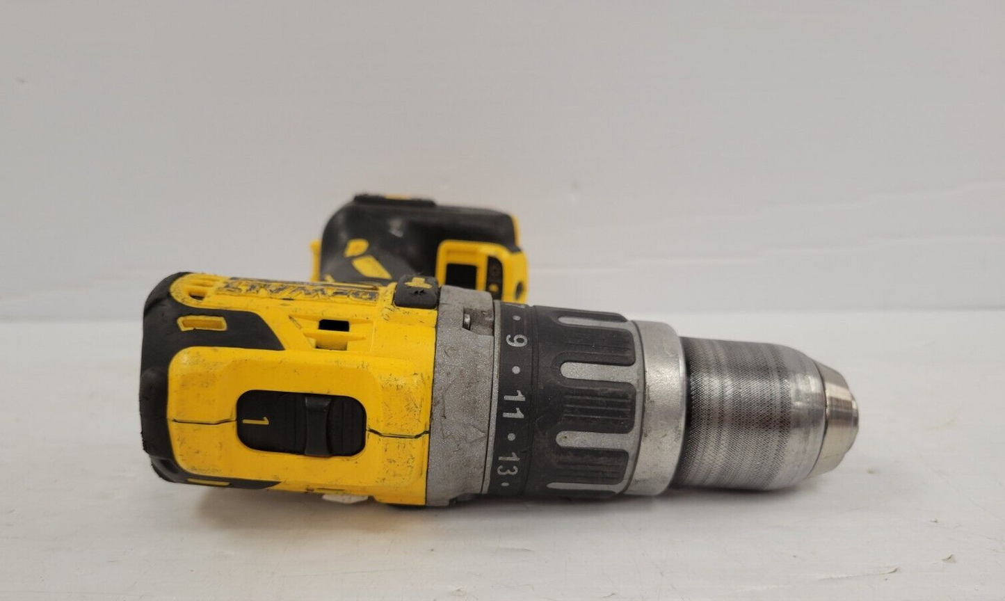 (64301-1) Dewalt DCD796 Drill