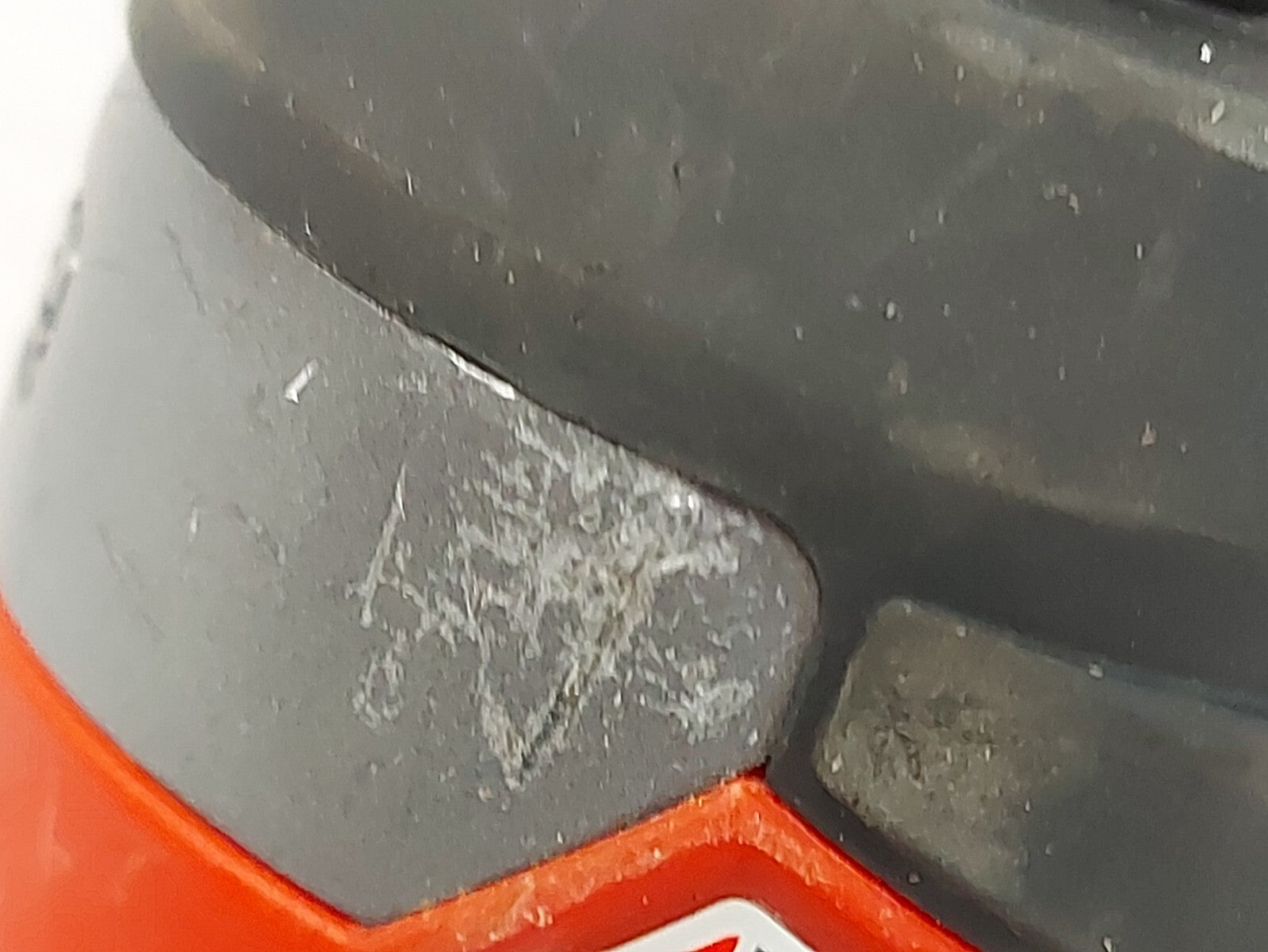 44548000