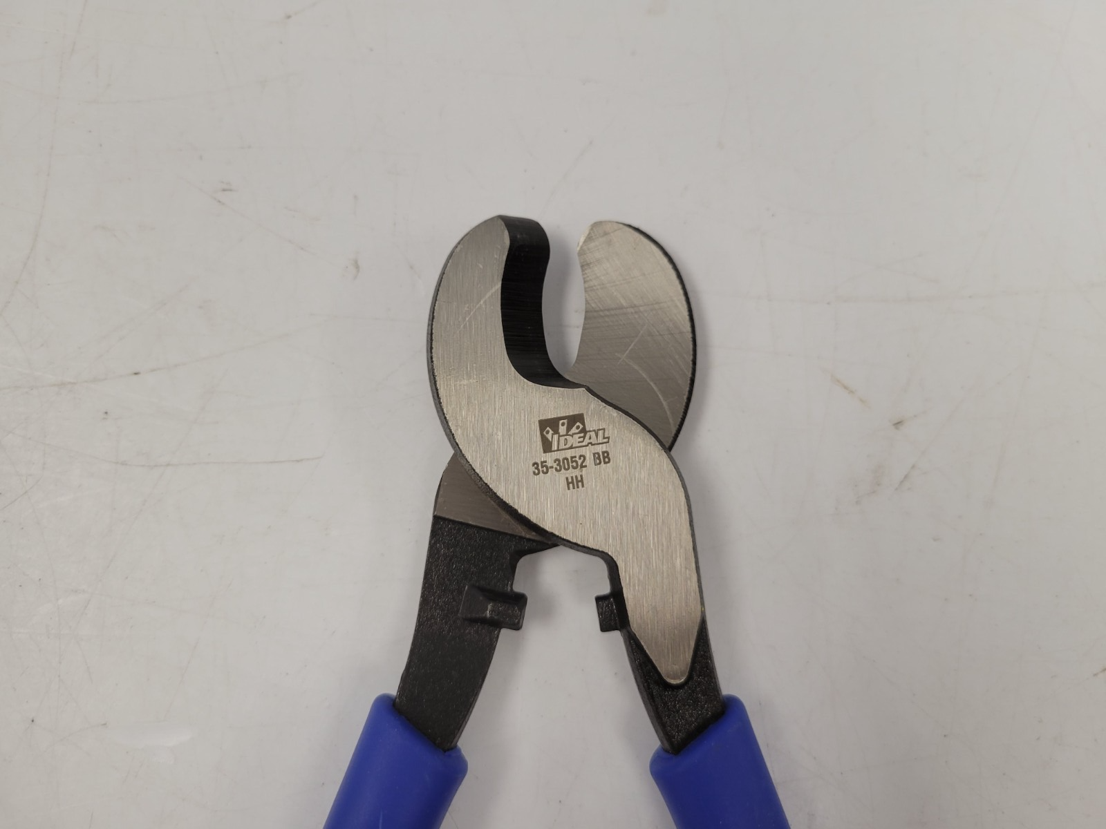 44631402