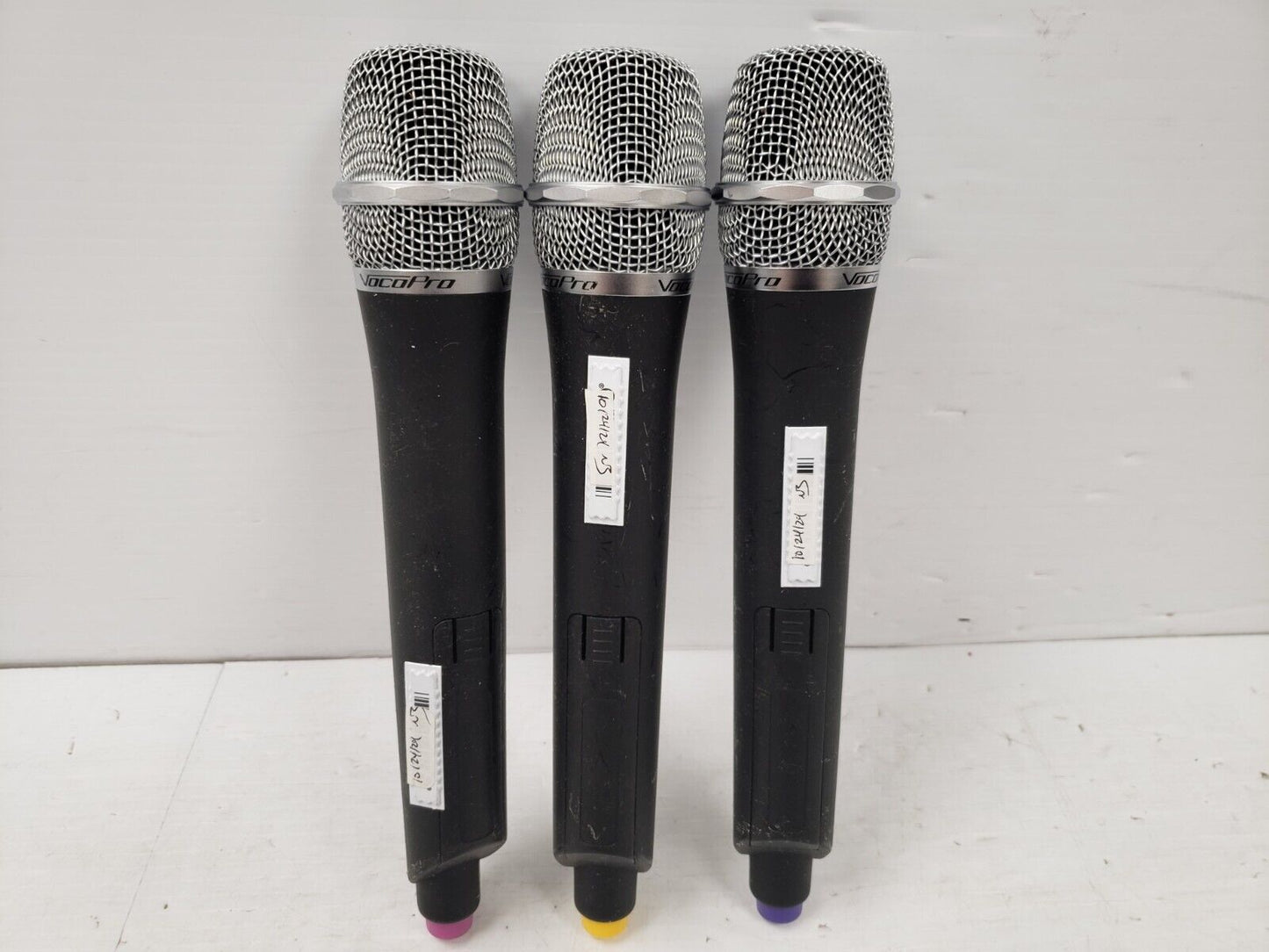 (67444-1) Voco Pro UHE-580C Wireless Microphone System