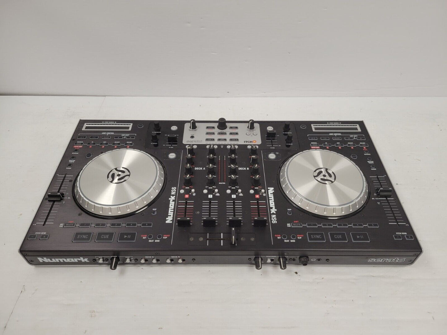 (65934-4) Numark NS6 DJ Controller