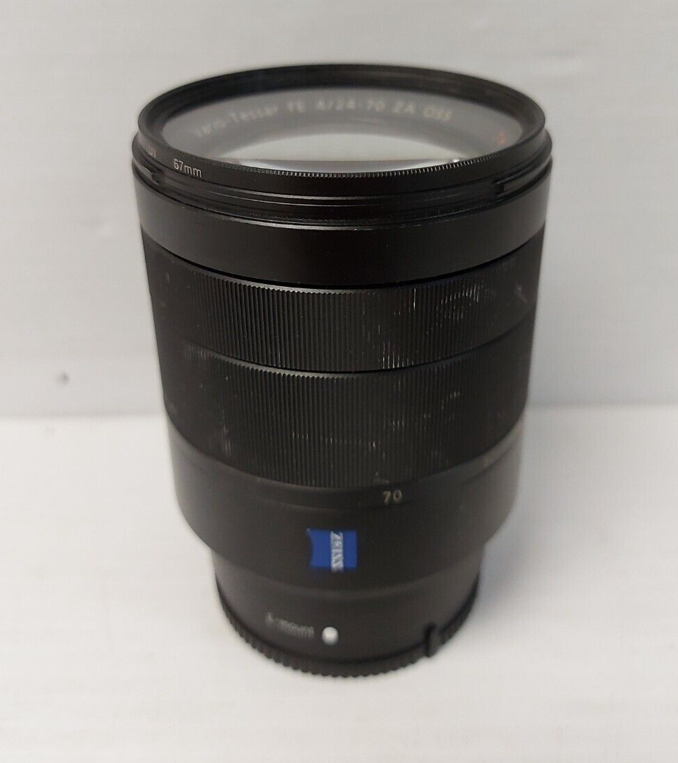 (N81829-1) Sony SEL247OZ Optical Steady Shot Lens w/ cover