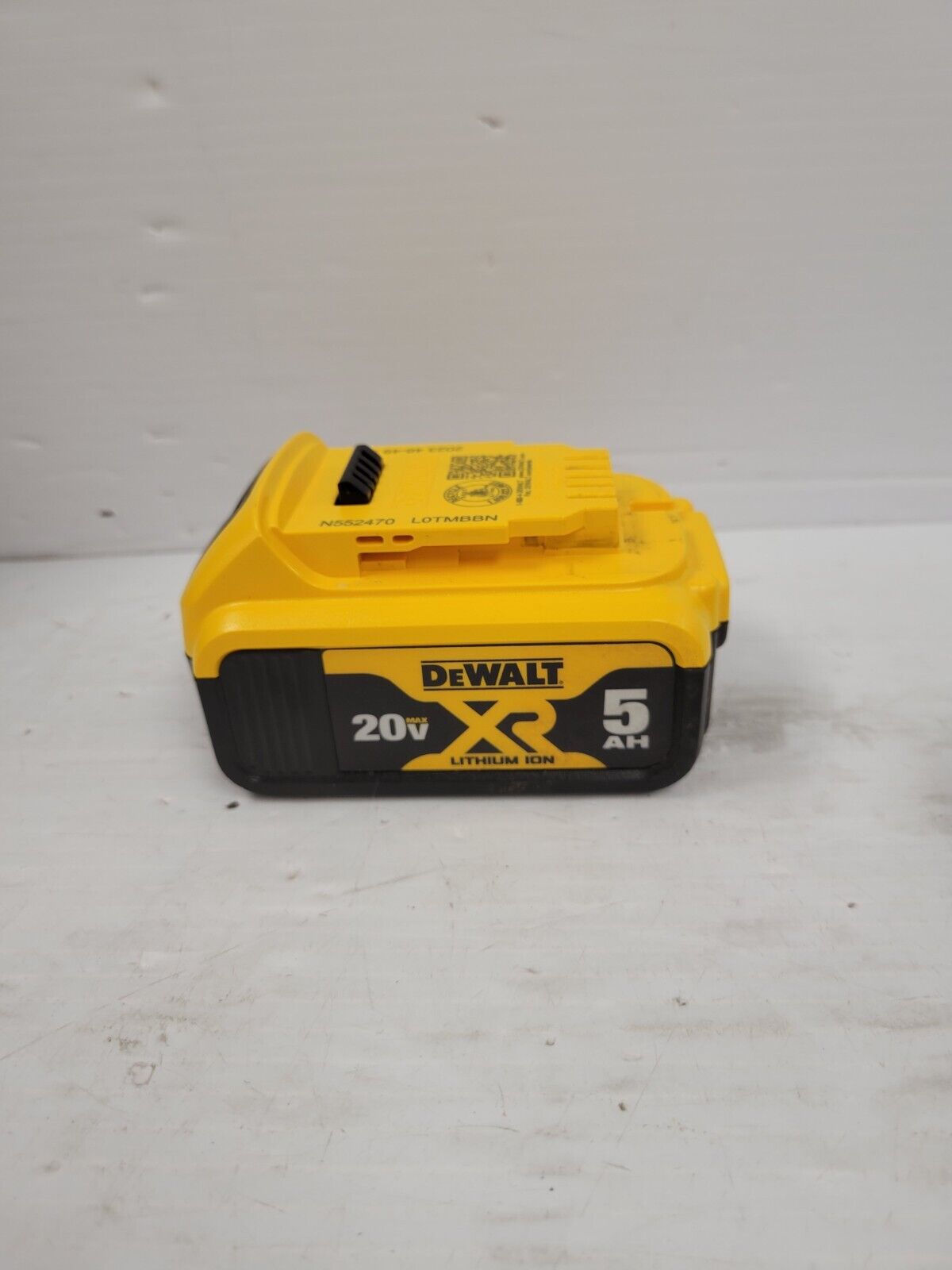 (67330-1) Dewalt DCS380 Reciprocating Saw