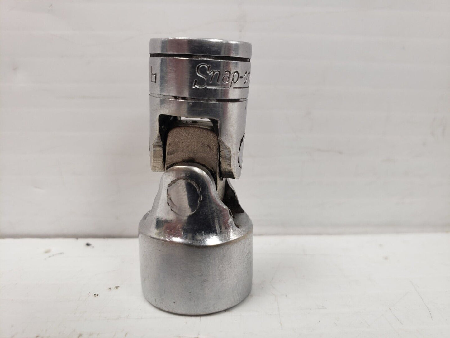 (I-36071) Snap On FS-20A 5/8 Drive Standard Swival Socket