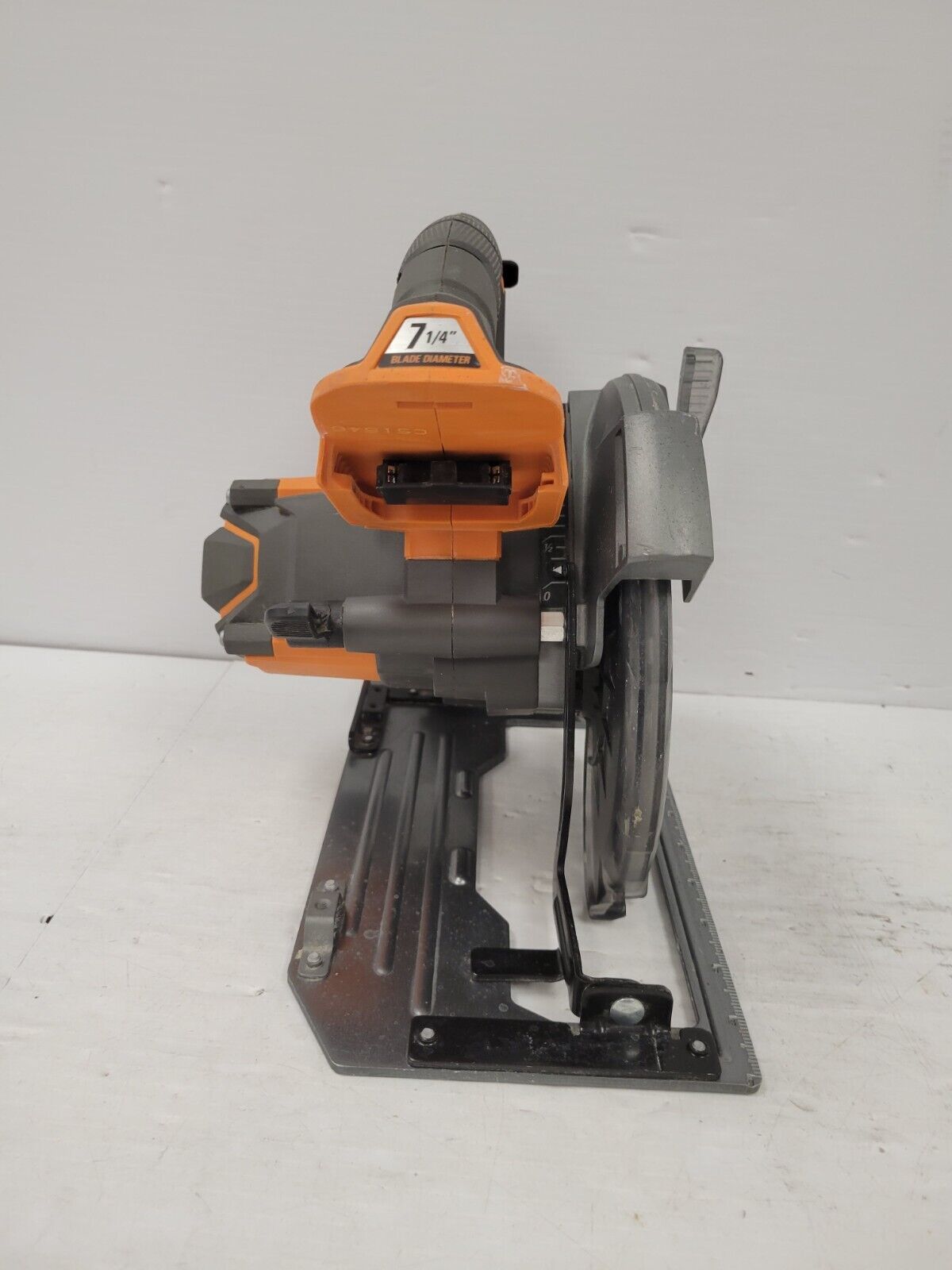 (62621-1) Ridgid R8652 Circular Saw