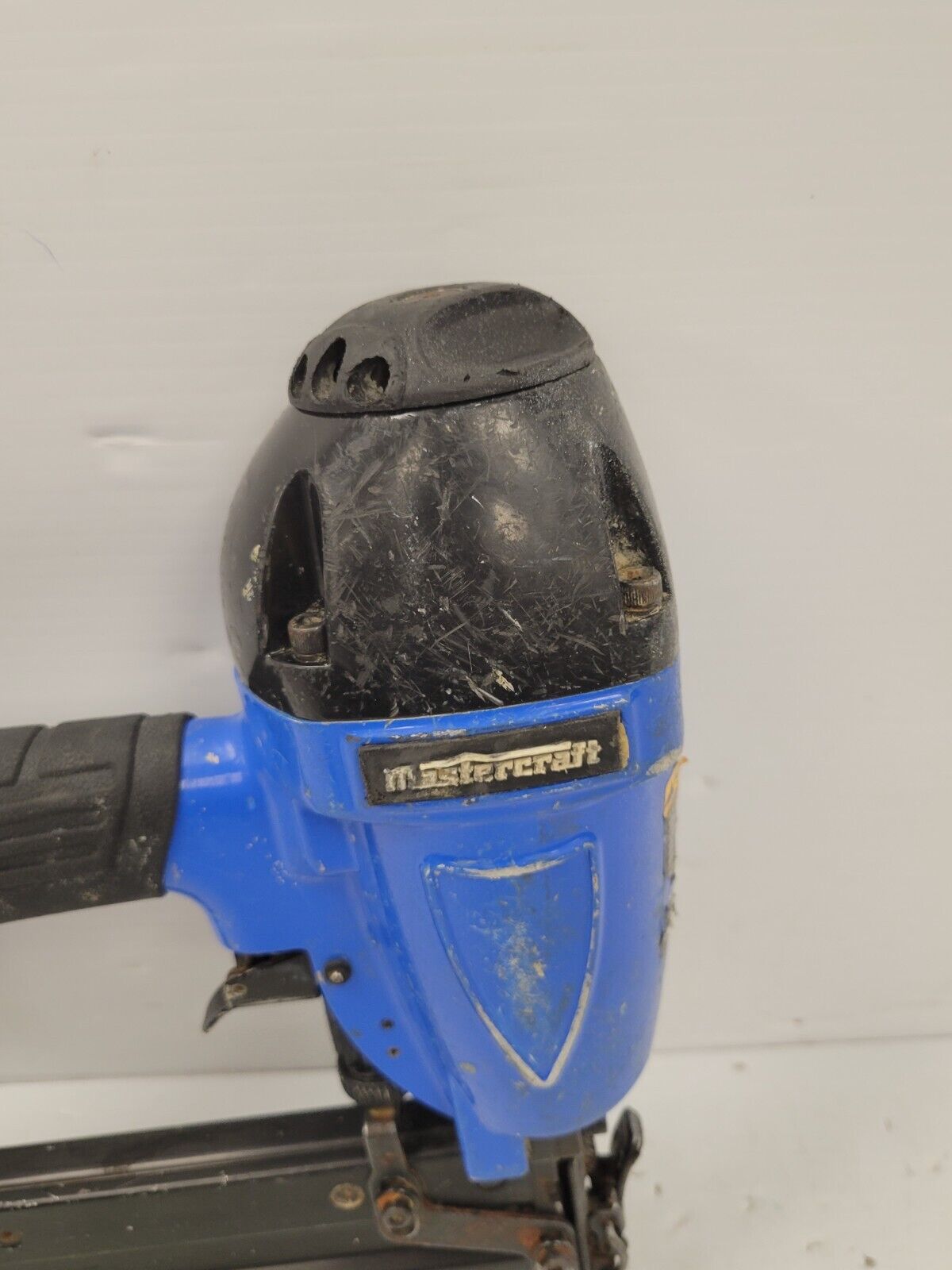 (69640-1) Mastercraft 058-8489-4 Air Nailer